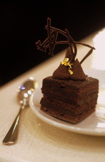 waiting room high tea