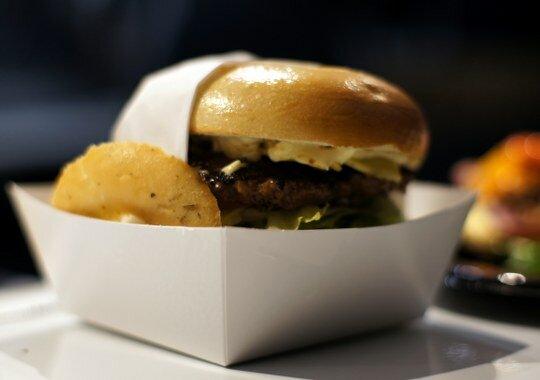 Round-the-Way-Bagel-Burgers-Food-Truck-Mr-Wows-Emporium-97B-Smith-St-Fitzroy